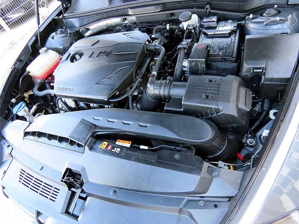 Hyundai Sonata — photo 19