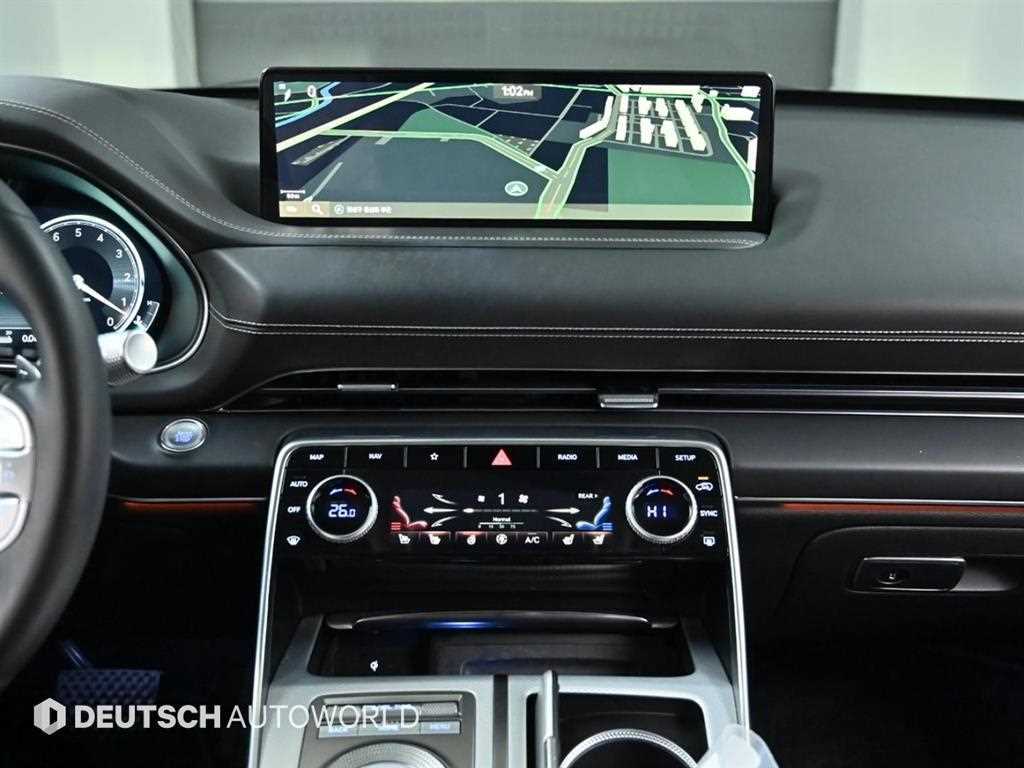 Genesis GV80 — photo 14