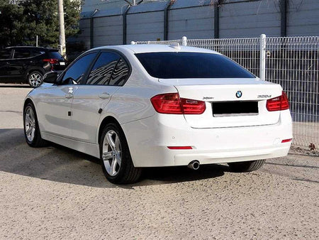 BMW 3-Series — photo 03
