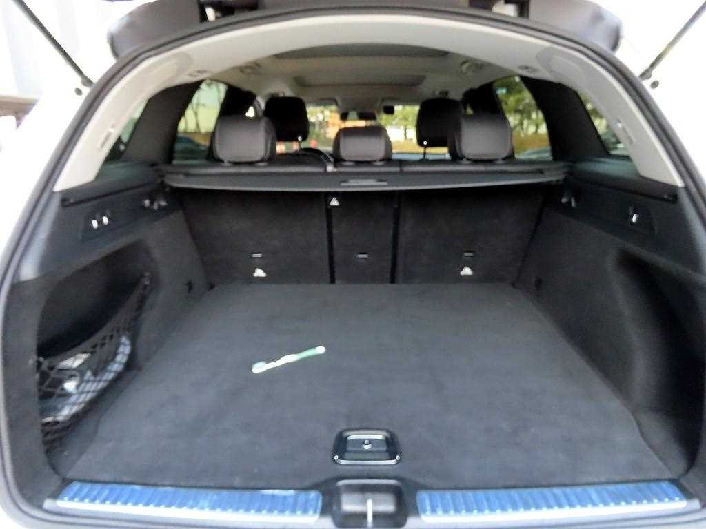 Mercedes-Benz GLC-Class — photo 16