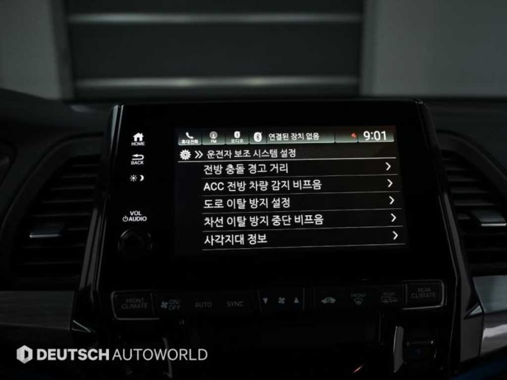 Honda Odyssey — photo 17