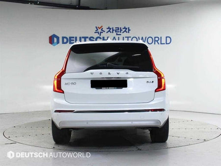 Volvo XC90 — photo 04