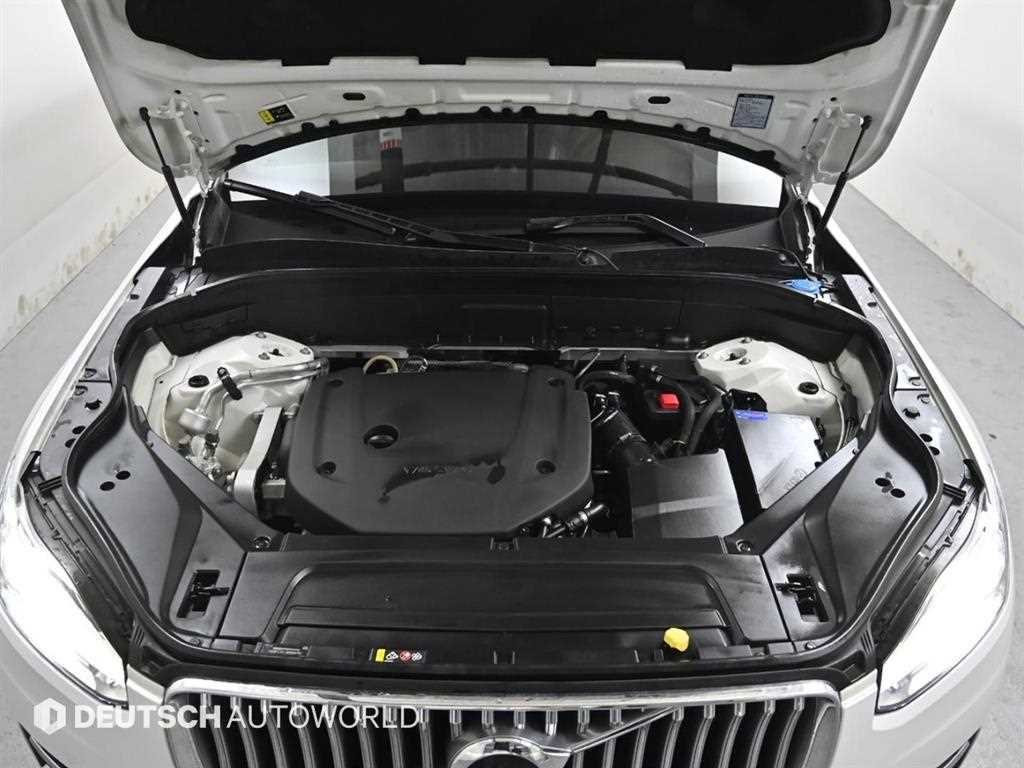 Volvo XC90 — photo 06