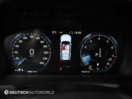 Volvo XC90 — photo 08