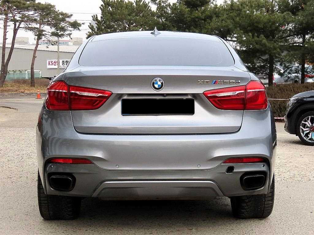 BMW X6 — photo 04