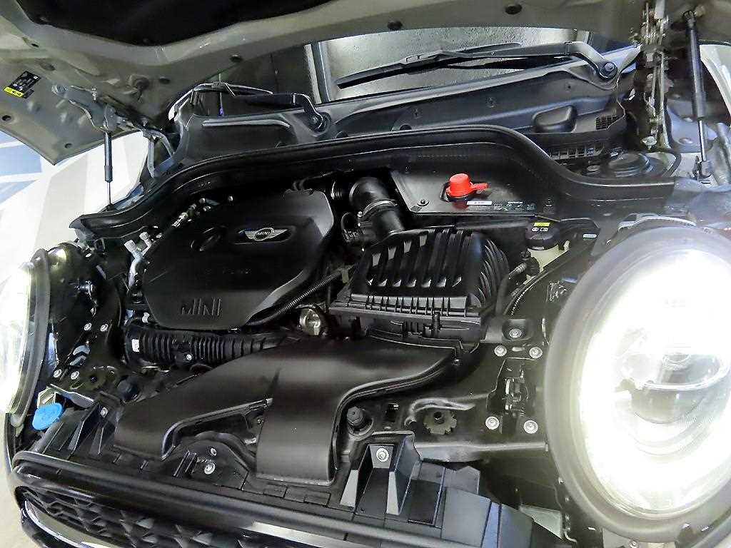 Mini Cooper — photo 19