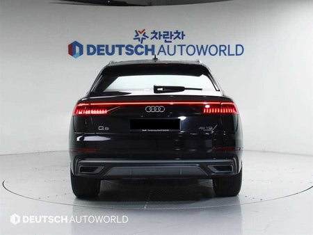 Audi Q8 — photo 05
