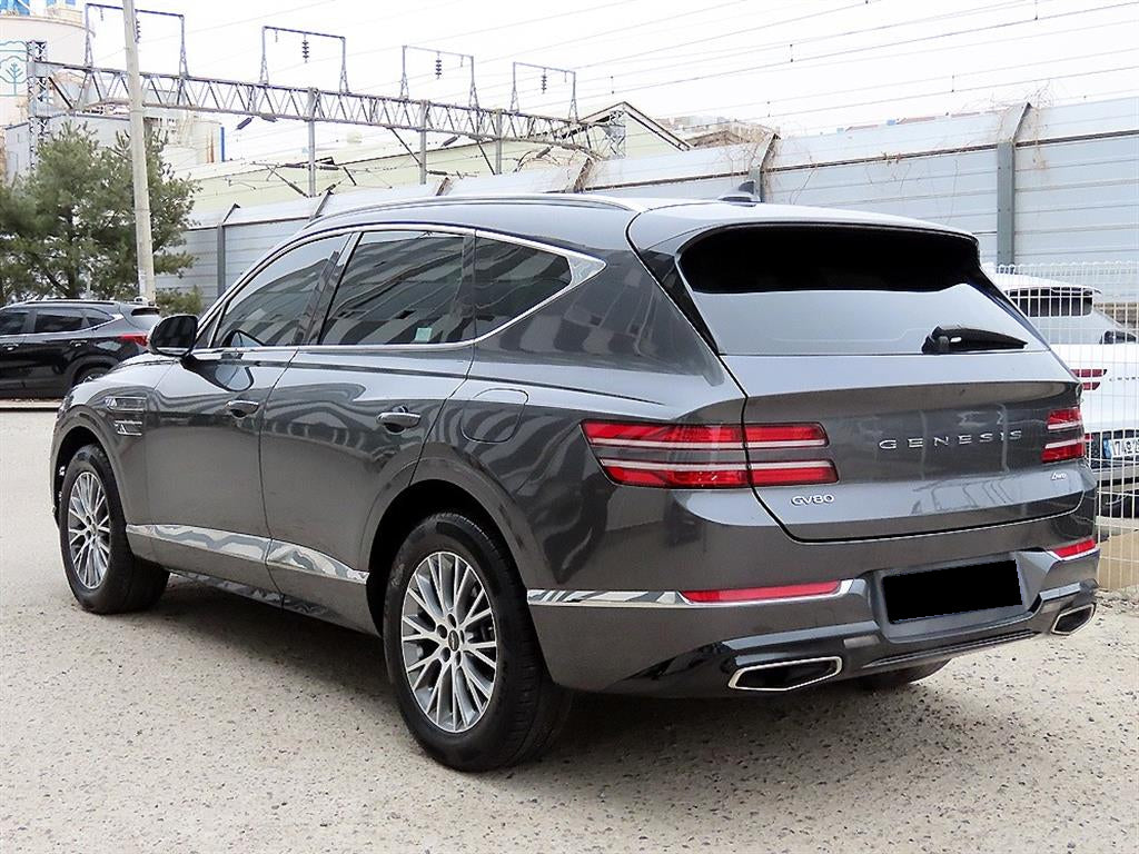 Genesis GV80 — photo 03