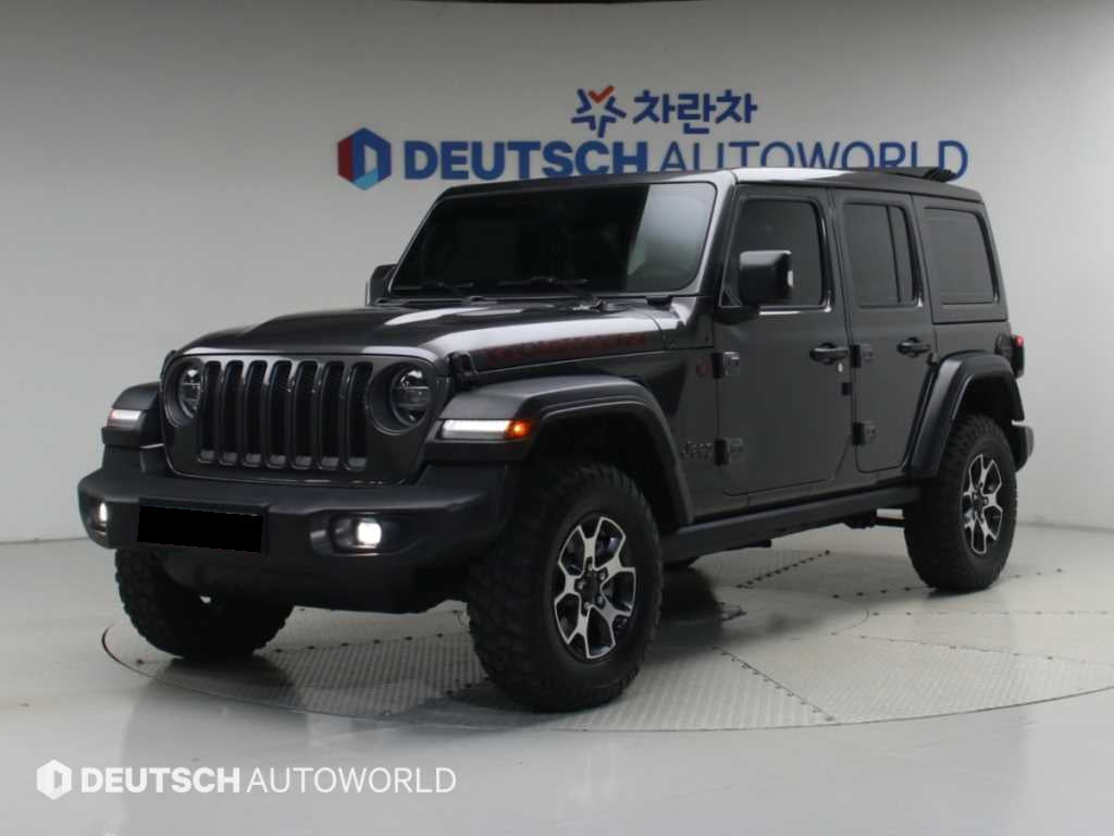 Jeep Wrangler — photo 01