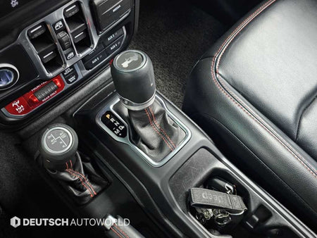 Jeep Wrangler — photo 09