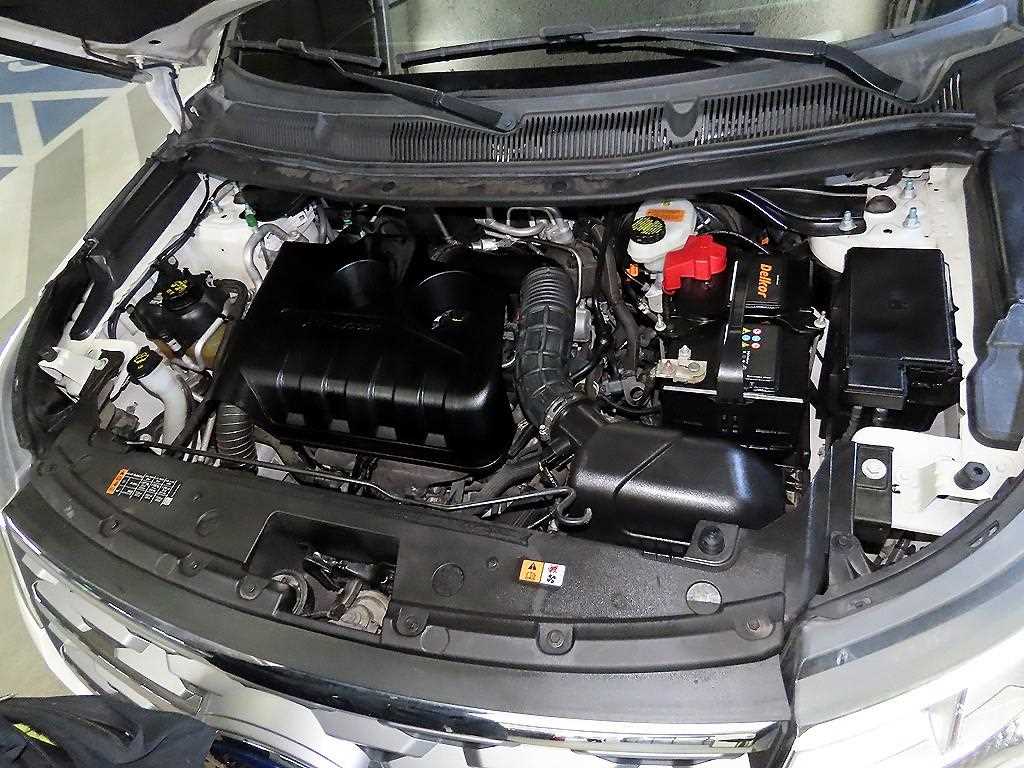 Ford Explorer — photo 19