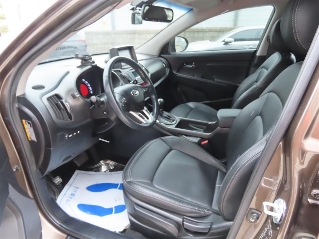 Kia Sportage — photo 08