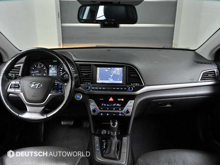 Hyundai Avante — photo 07