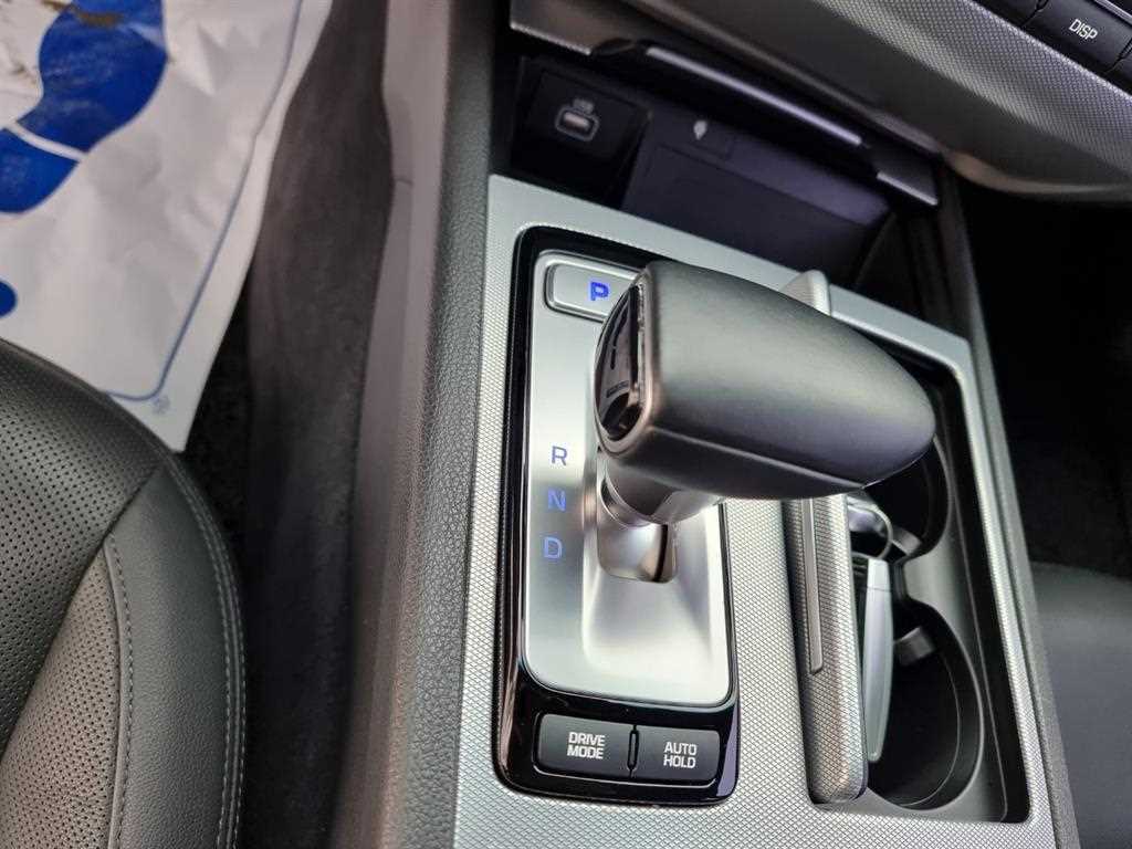 Genesis G80 — photo 13