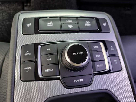 Genesis G80 — photo 19