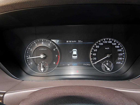 Genesis G90 — photo 09