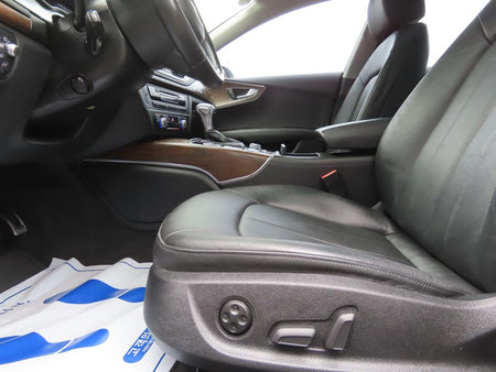 Audi A7 — photo 15