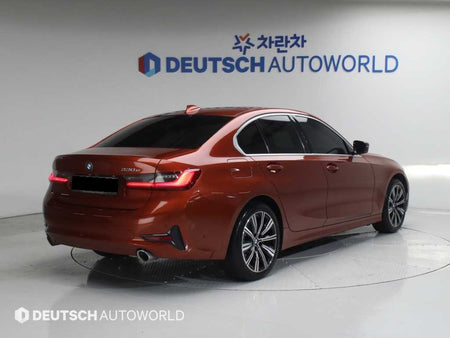 BMW 3-Series — photo 02