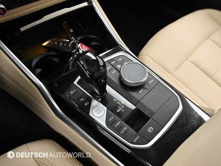 BMW 3-Series — photo 09