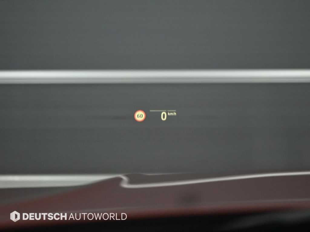 BMW 3-Series — photo 18