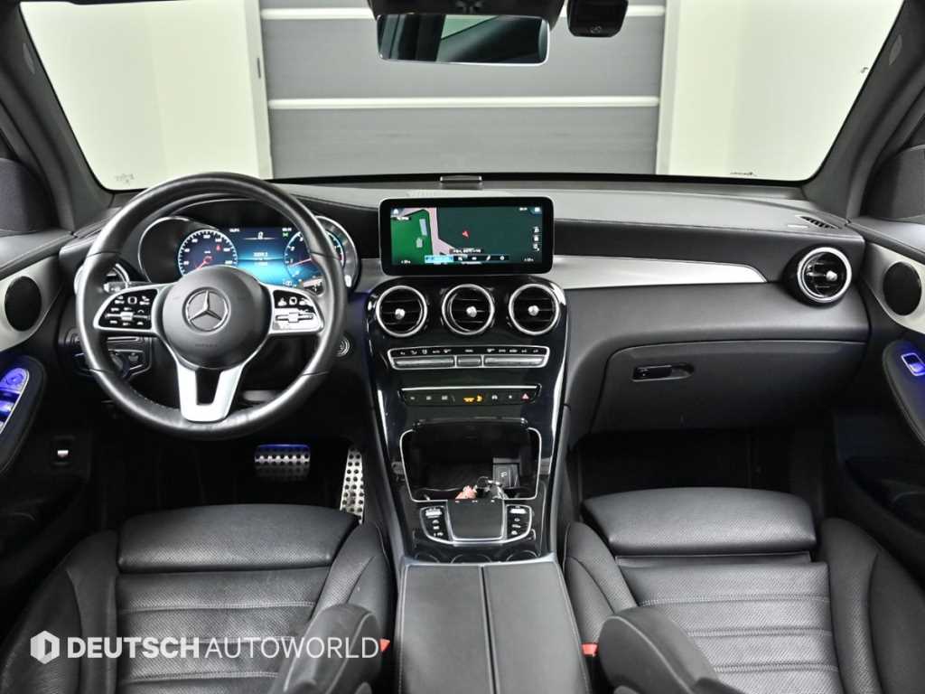 Mercedes-Benz GLC-Class — photo 07