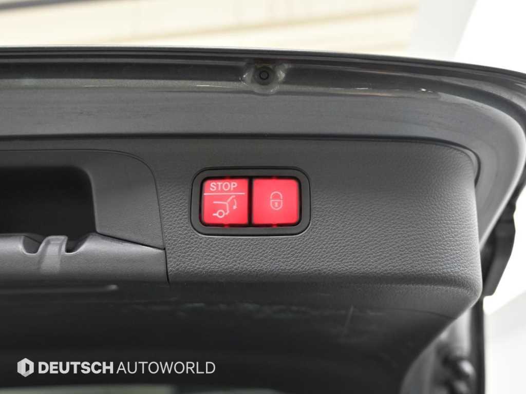 Mercedes-Benz GLC-Class — photo 20