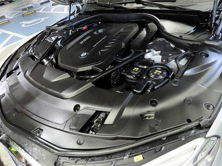 BMW 7-Series — photo 19
