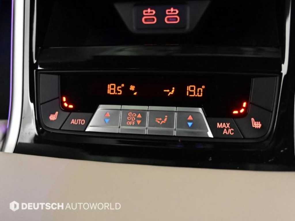 BMW 8-Series — photo 16