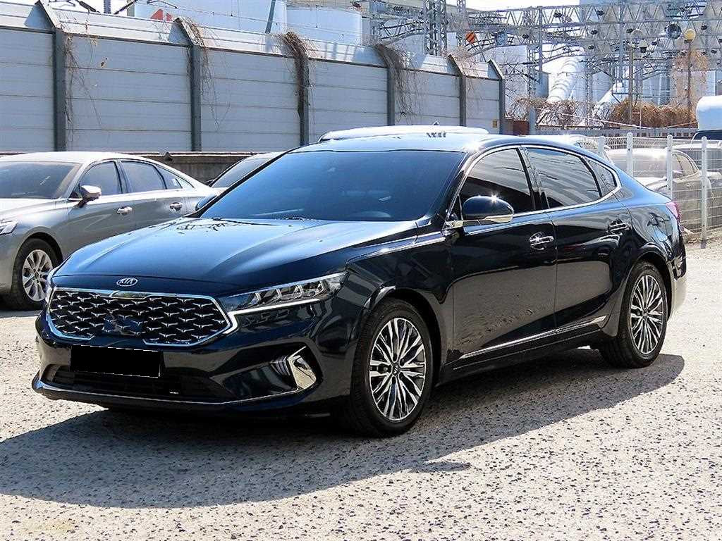 Kia K7 — photo 02