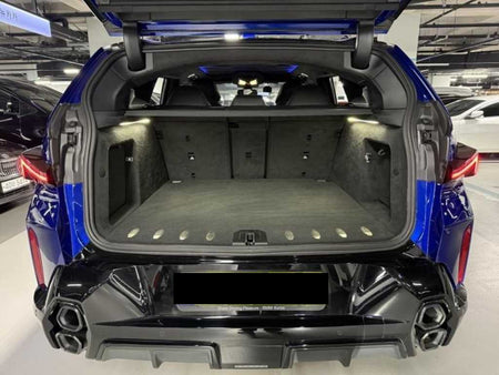 BMW XM — photo 18