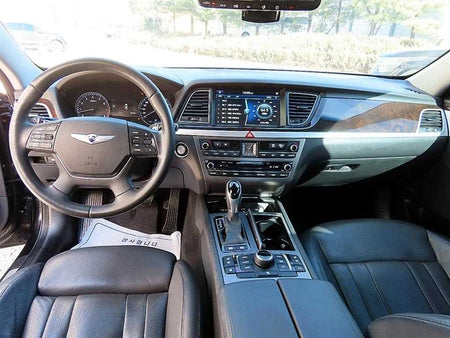 Hyundai Genesis — photo 07