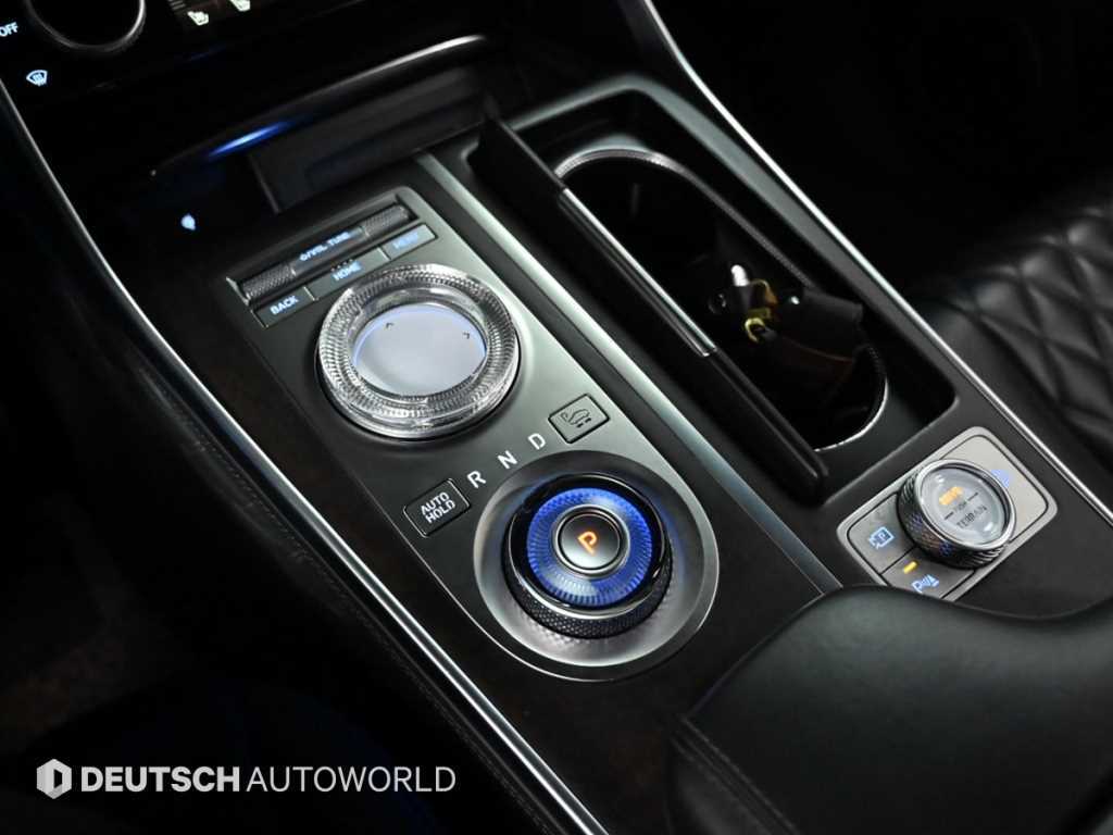 Genesis GV80 — photo 10