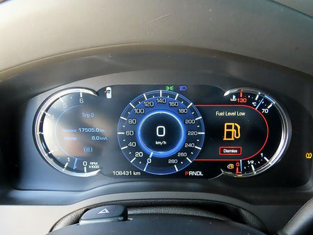 Cadillac Escalade — photo 10