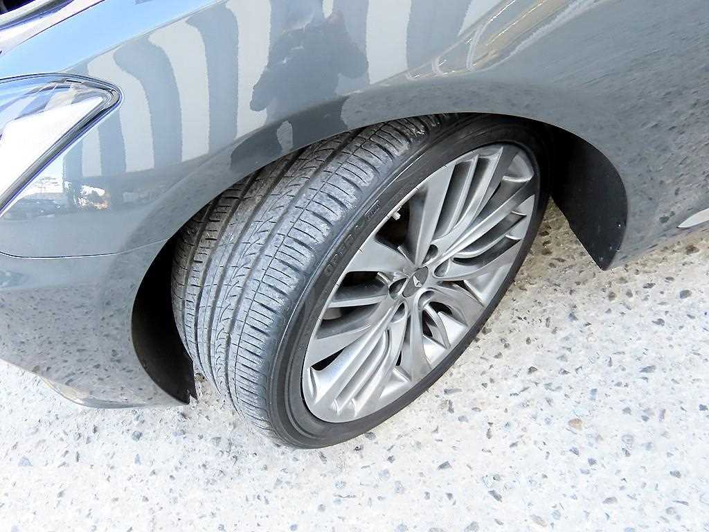 Genesis G80 — photo 19