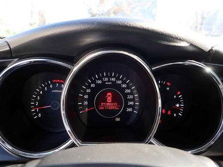Kia K5 — photo 09