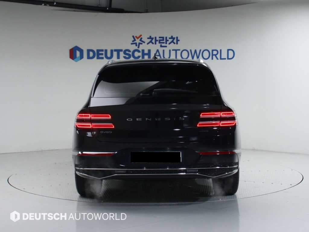 Genesis GV80 — photo 04