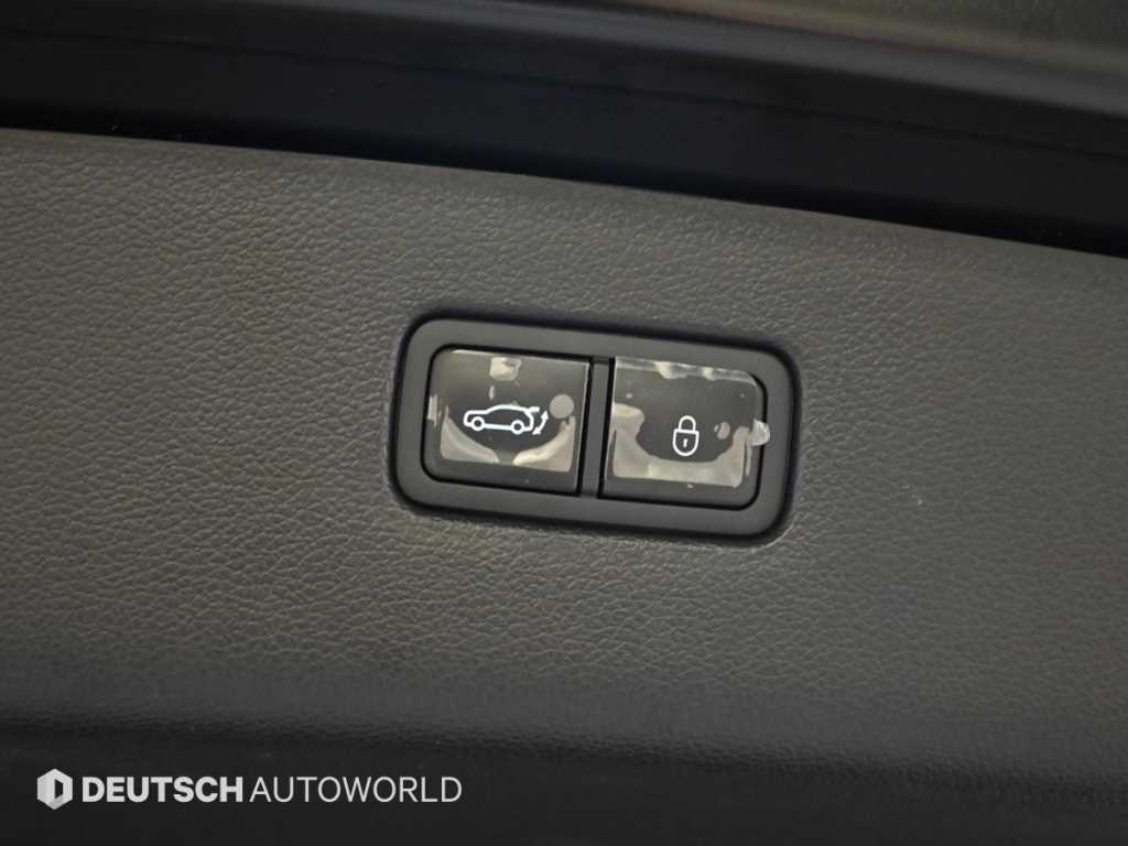 Genesis GV80 — photo 19