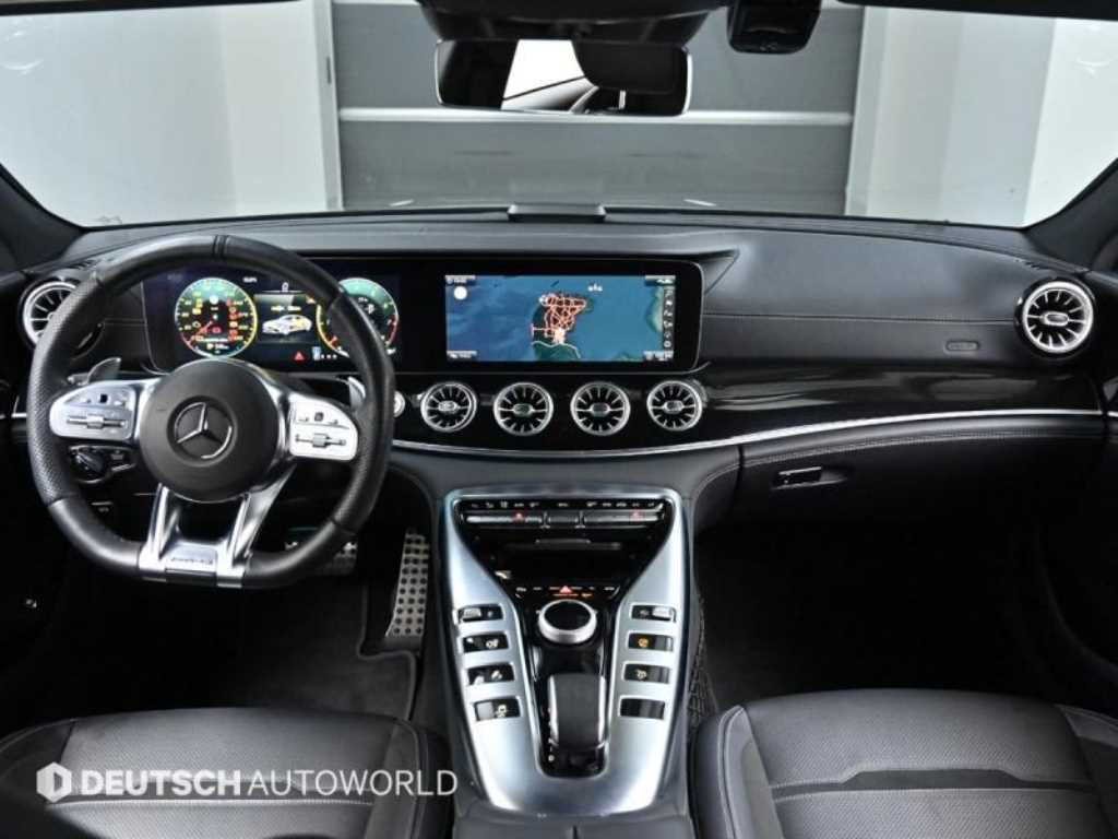 Mercedes-Benz AMG GT — photo 07