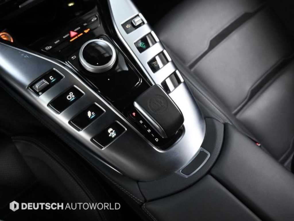 Mercedes-Benz AMG GT — photo 09
