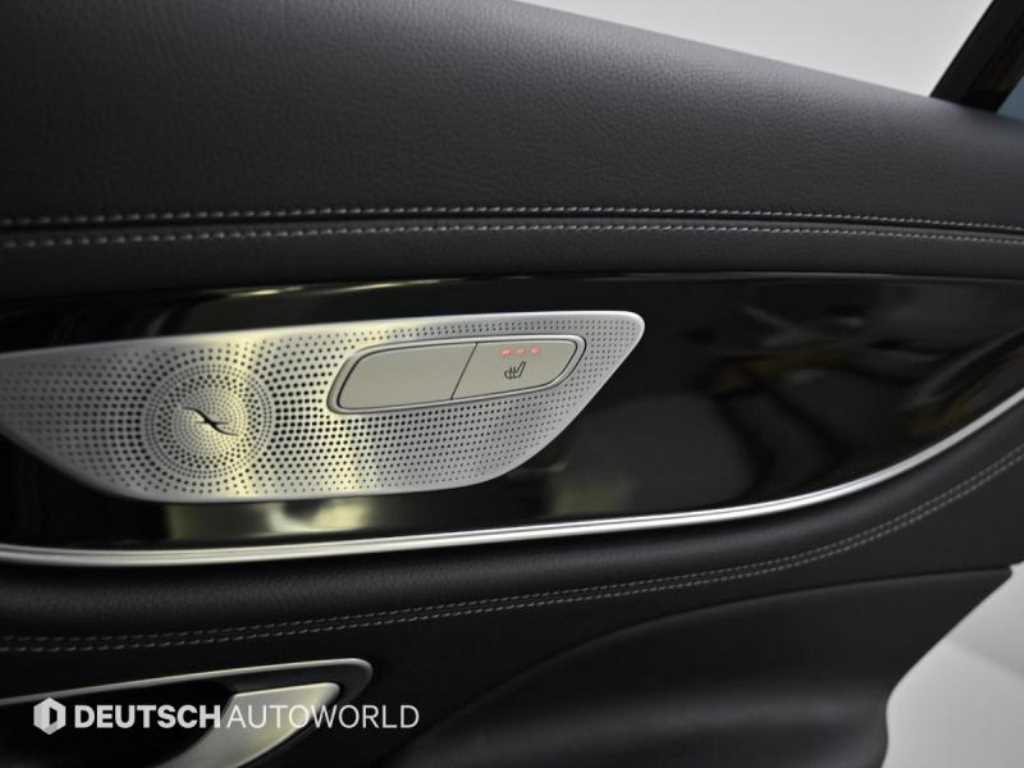 Mercedes-Benz AMG GT — photo 16
