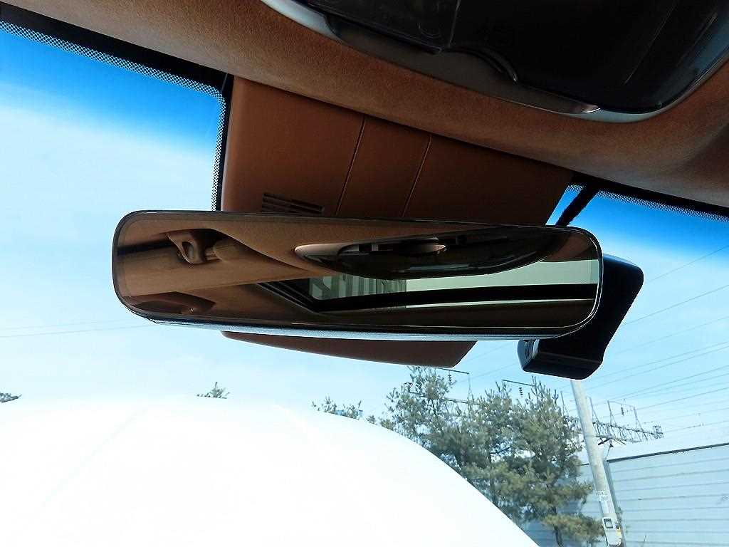 Genesis GV80 — photo 13