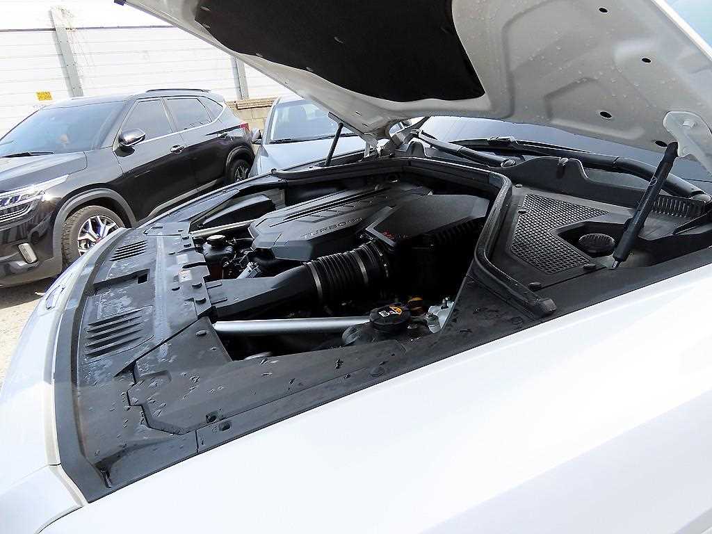 Genesis GV80 — photo 19