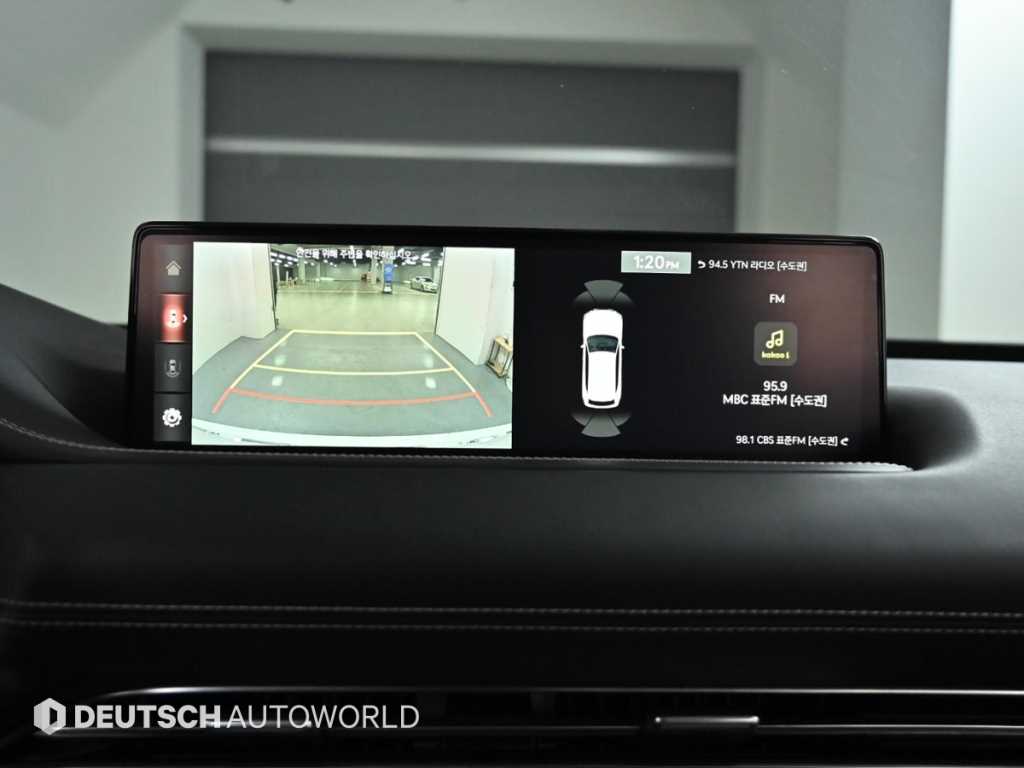Genesis GV80 — photo 15
