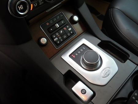 Land Rover Discovery — photo 10