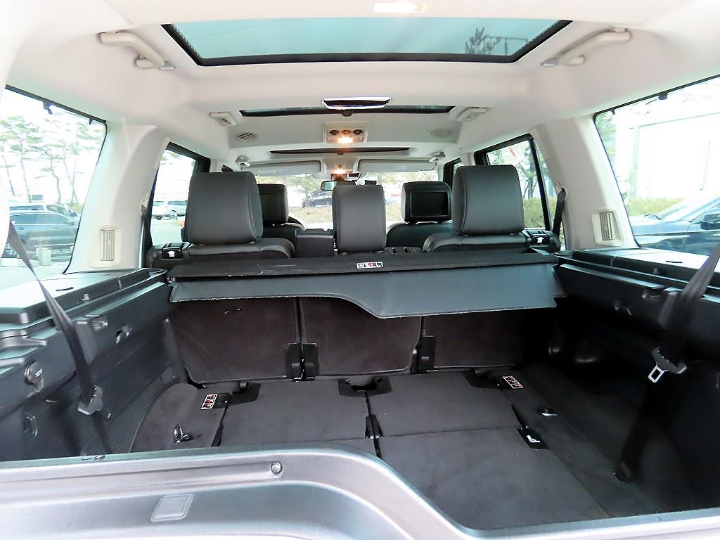 Land Rover Discovery — photo 17