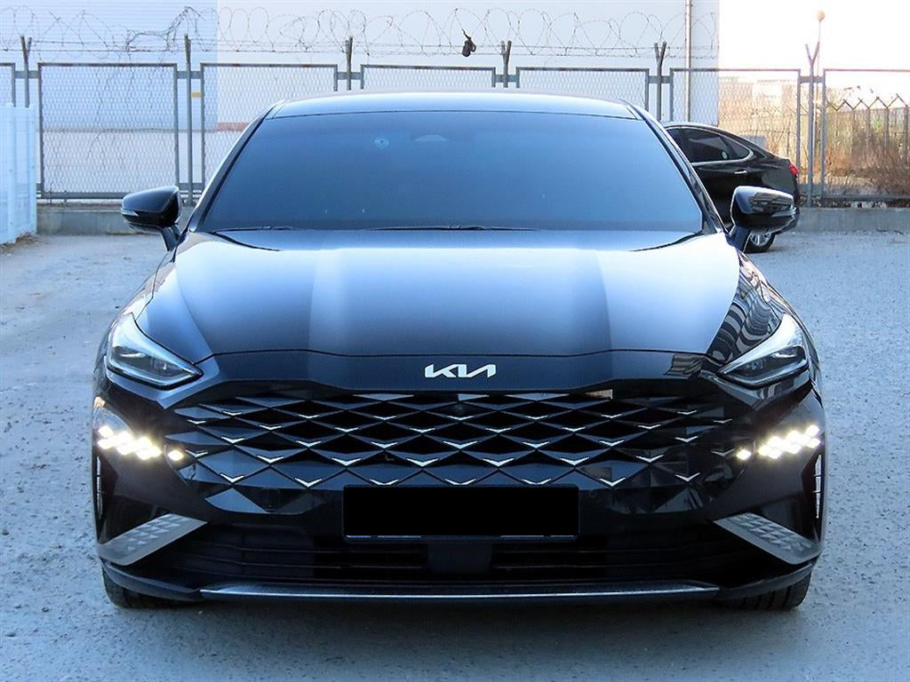 Kia K8 — photo 01