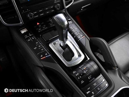 Porsche Cayenne — photo 09