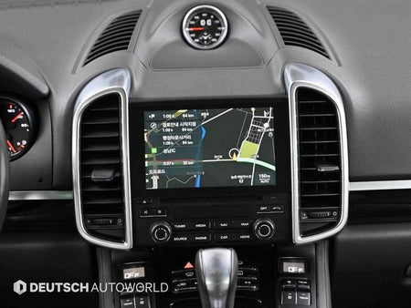 Porsche Cayenne — photo 14