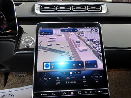 Mercedes-Benz S-Class — photo 13