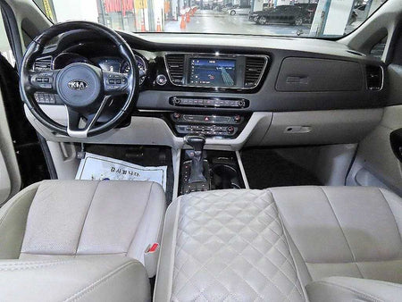 Kia Carnival — photo 10